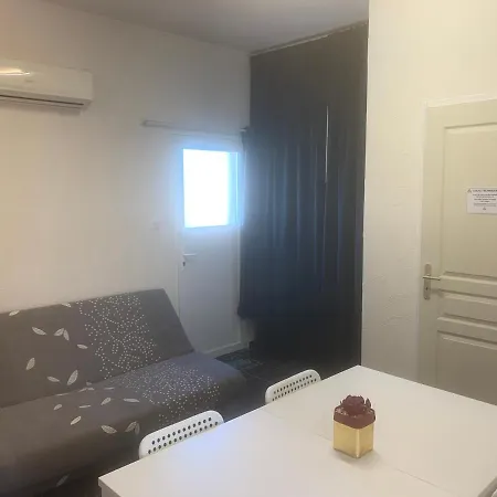 펜션 Eden House